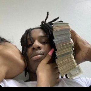 Meet your Posher, Dylan